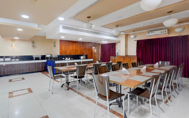 Super Townhouse Koyambedu Royal Plaza