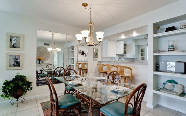 Runaway Bay Resort by BBG