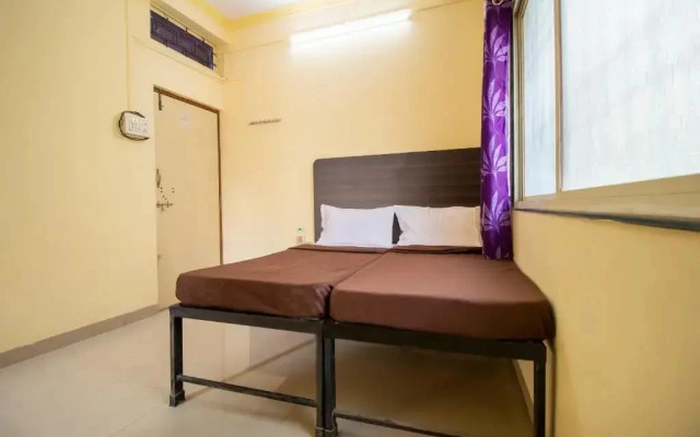 Shree Gajanan by OYO Rooms