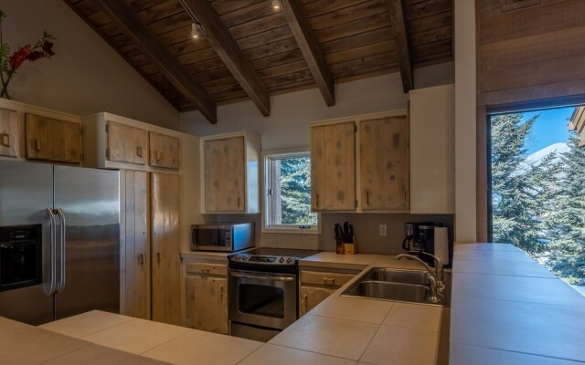 Snowcreek 1554 3 Bedroom Condo