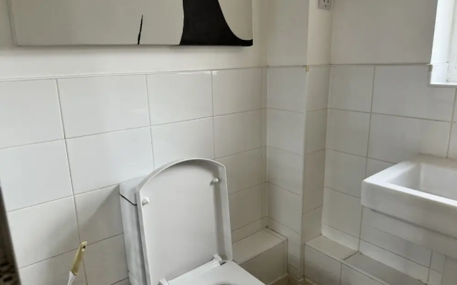 Havana 2 bed Apartment in london