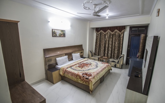 Hotel Sapphire – Guest Rooms – McLeod Ganj
