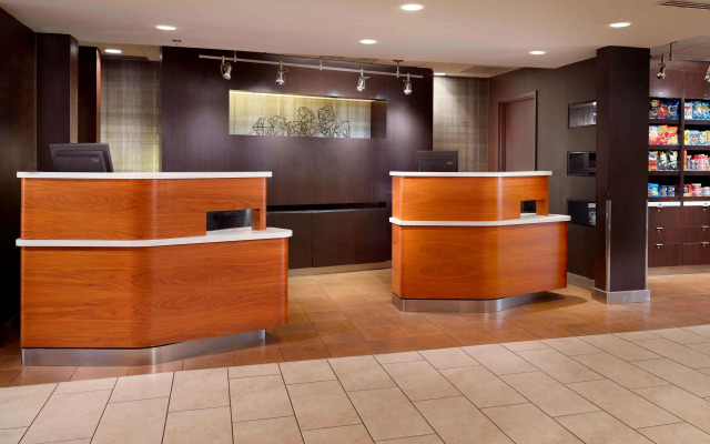 Sonesta Select Atlanta Airport