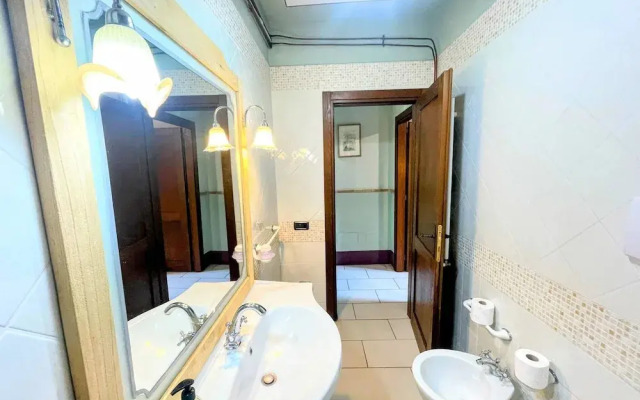 Spoleto Poolside - Sleeps 24