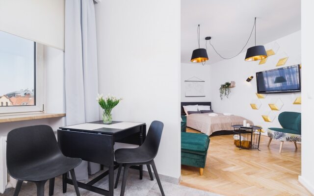 Apartment Daszynskiego Cracow by Renters