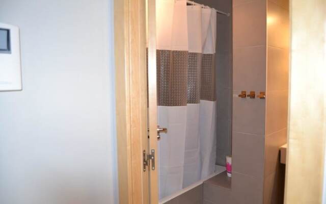 Apartamentos Dos Torres - Alfonso I