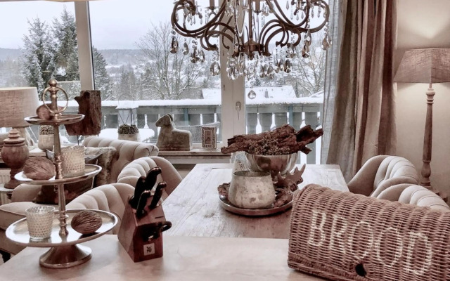 HOME Suites Maisonette mit Sauna