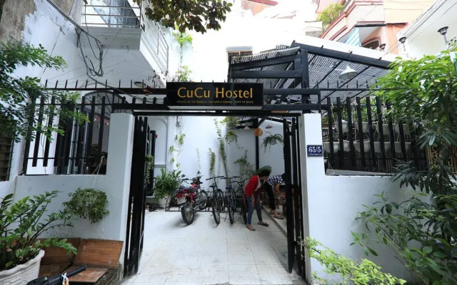Cucu Hostel