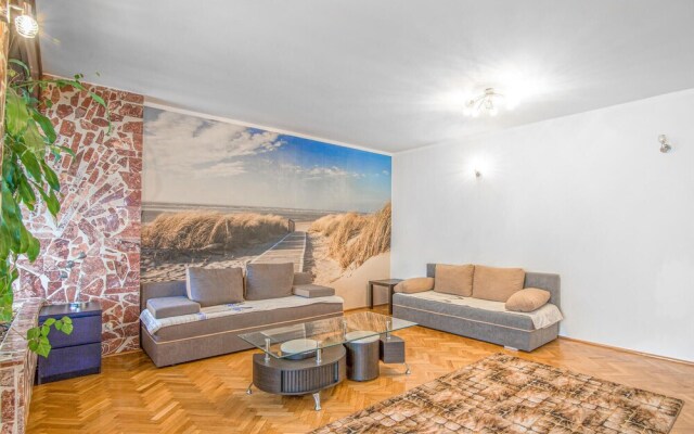 Awesome Apartment in Gdynia With Wifi and 2 Bedrooms