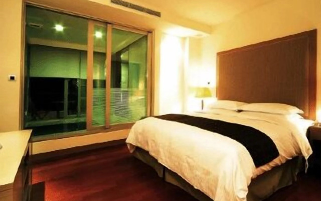 Cedarwood Villa