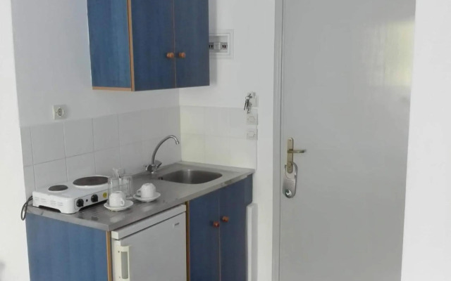 Finikas Hotel