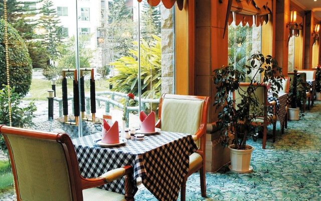Tianfei Hotspring Hotel
