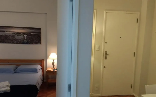 Quarto e Sala Posto 10 - RVP585-306