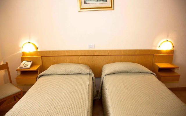 Hotel Gabbiano - Agenzia Isola Rossa