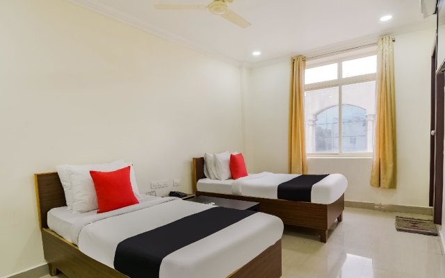 Capital O 49041 Hotel Shri Balaji Residency