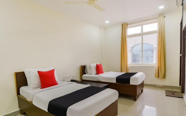 Capital O 49041 Hotel Shri Balaji Residency