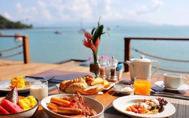 Samui Palm Beach Lead by Celes Samui
