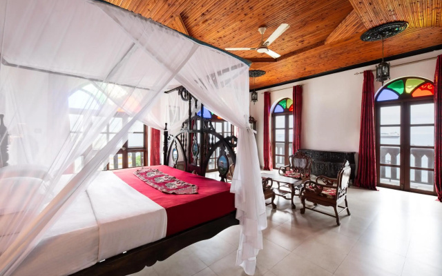 Tembo House Hotel & Apartments