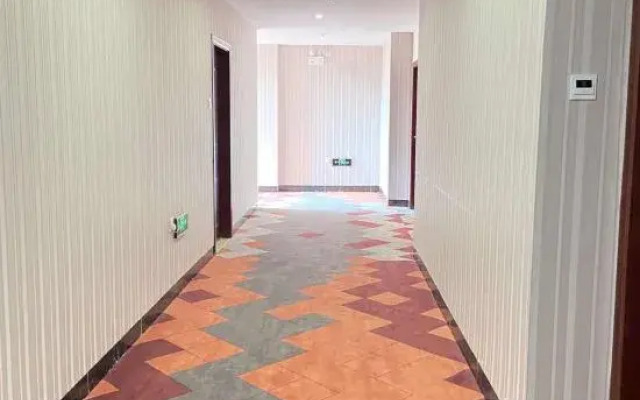 Liya Hotel (Qingyuan Qingcheng Middle School)