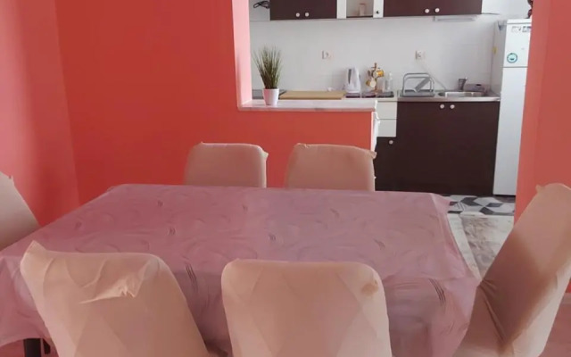 Viktoria House