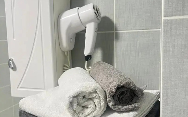 Apartments on 18 Matrosova Street