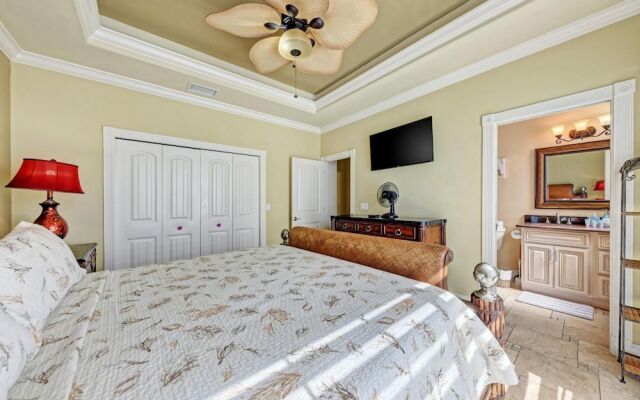 Anna Maria Island Surfside Bungalow