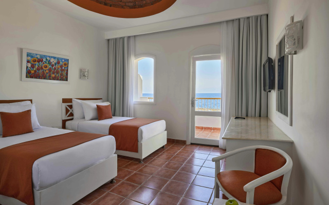 JAZ Neo Reef Marsa Hotel