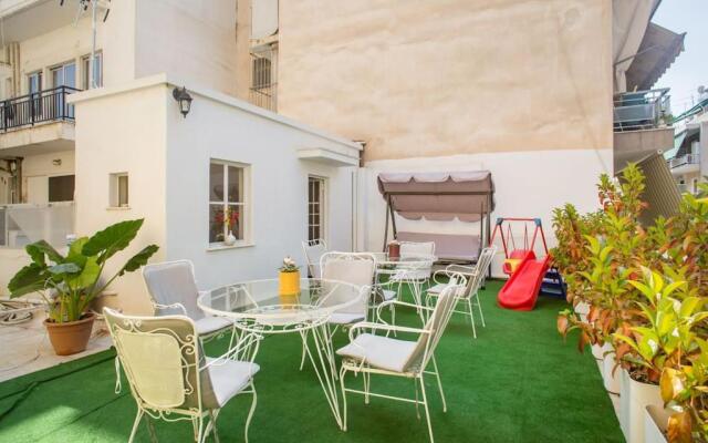 Splendid Full 5BDR/3bath/2kitchens Mansion in ATH