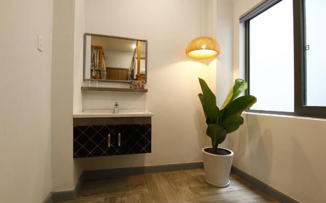5 Elements Hostel