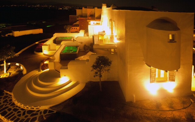 Golden Sun Hotel