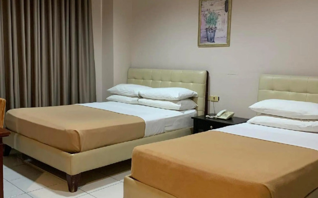 Highway 21 Hotel