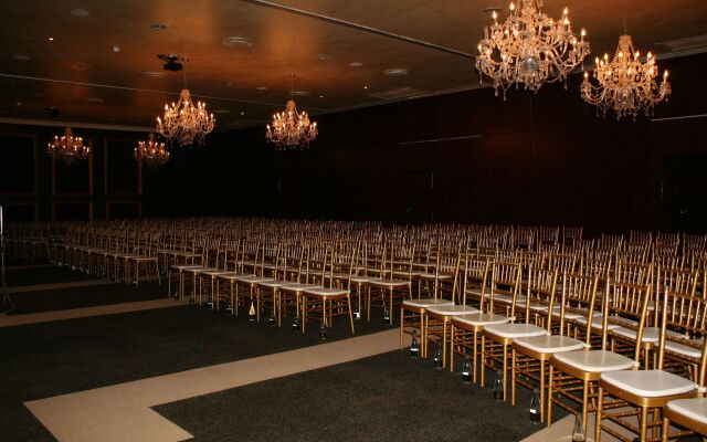 Fusion Boutique Hotel