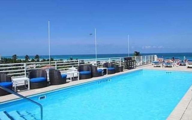 Strand Ocean Drive Suites