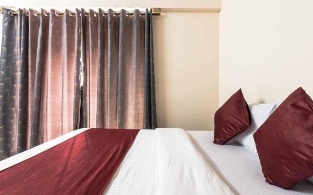 OYO Apartments BKC Kalanagar