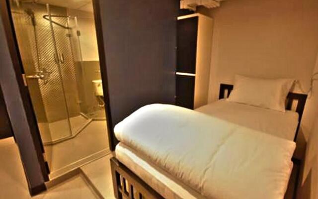 Jellybean The Blocks Hostel Sukhumvit 10