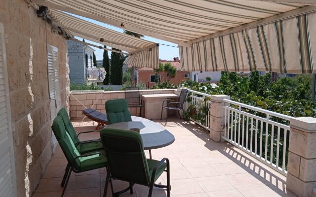 Jadrato - 100 m from sea - A1(4)