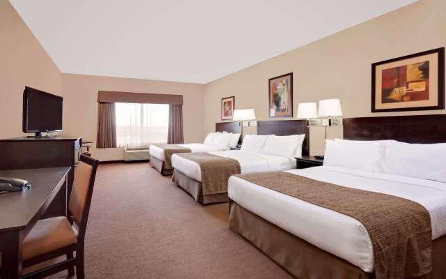 Ramada by Wyndham Stettler