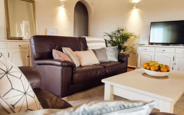 Villa 98 Bed & Breakfast