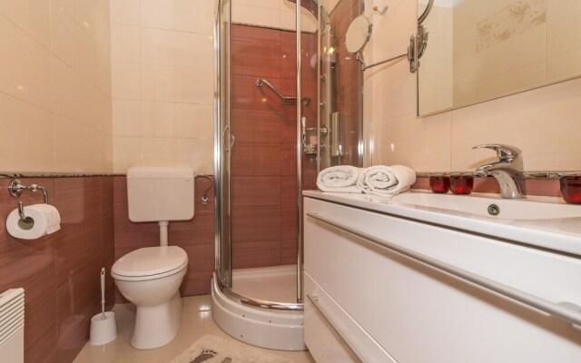 Pirka - Apt. w. Terrace & sea View,2 min to Beach