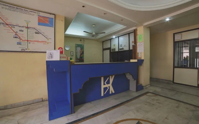 SPOT ON 42038 Hotel Sri Krishna