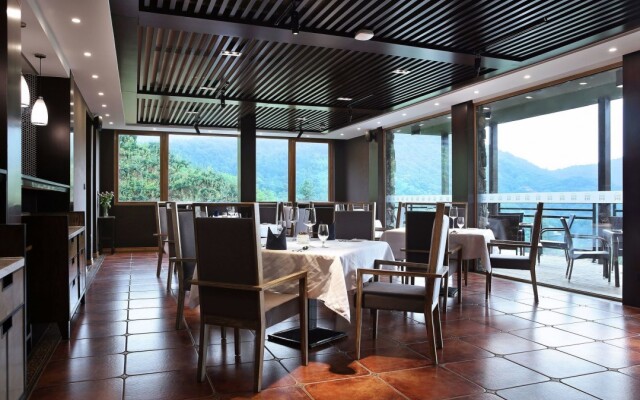 Joe Lalli Narada Resort
