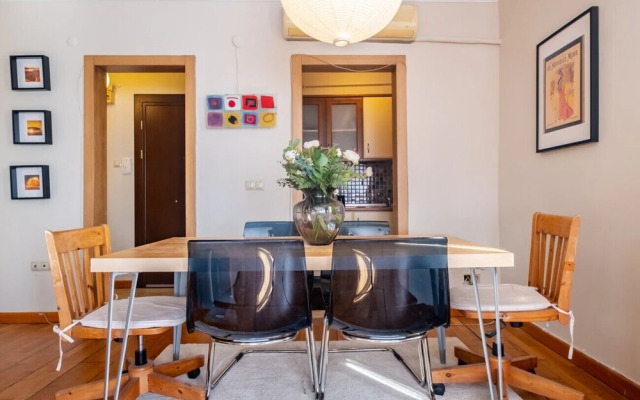 Apartment With Fascinating View in Besiktas