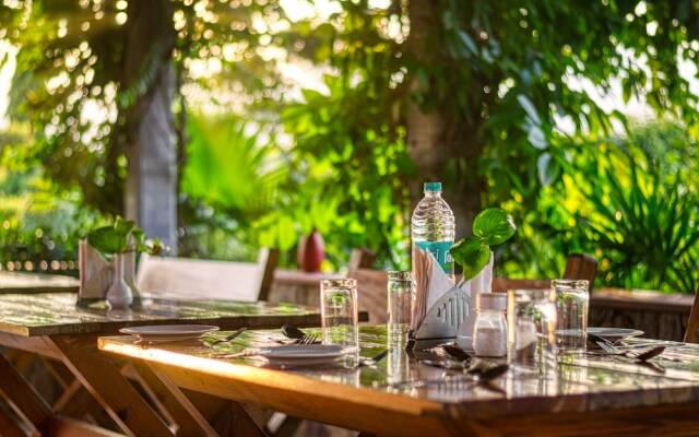 OYO Premium Corbett Jhirna