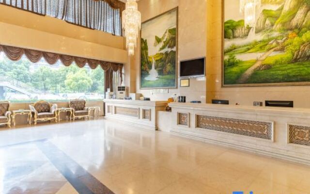 Hefei HaoXin Holiday Hotel