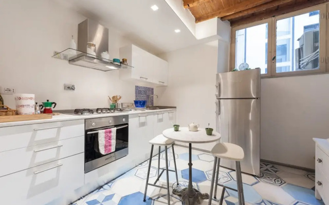 Short-let Florence Charming Suite