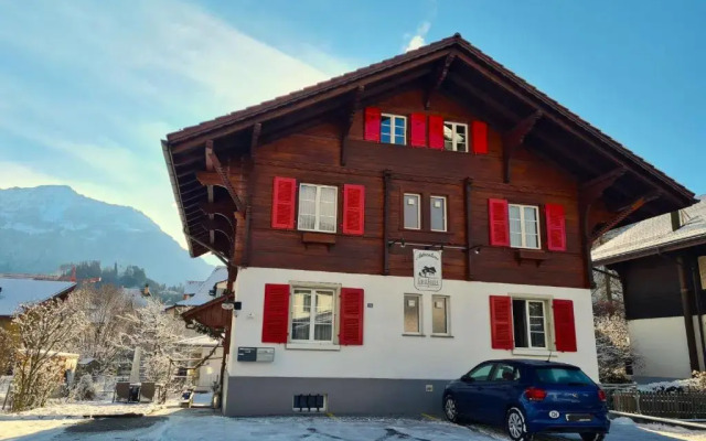 Adventure Guesthouse