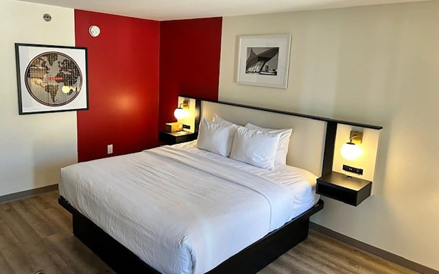 Ramada by Wyndham Milwaukee