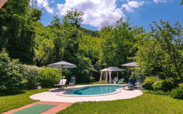 Pool House Ančka  in Marezige