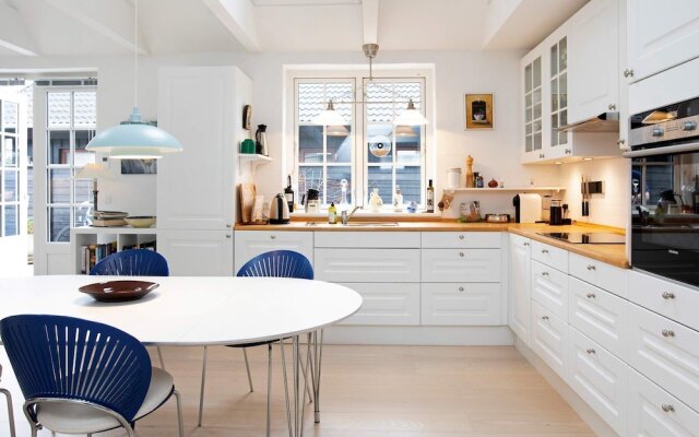 6 Person Holiday Home in Gilleleje