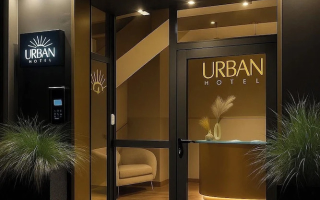 Urban Hotel